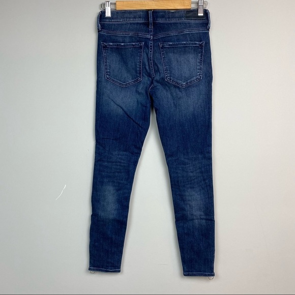 Express Performance Mid Rise Ankle Legging Jeans - Picture 4 of 7